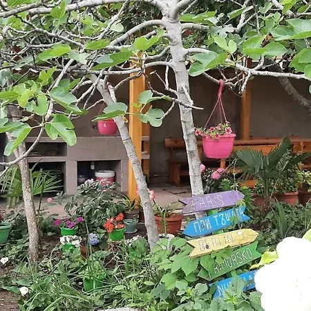 Apartment Family House Primorsko